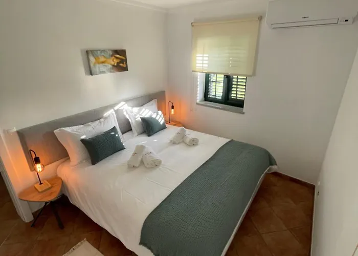 Fonte Do Forno פארק נופש אפיפה